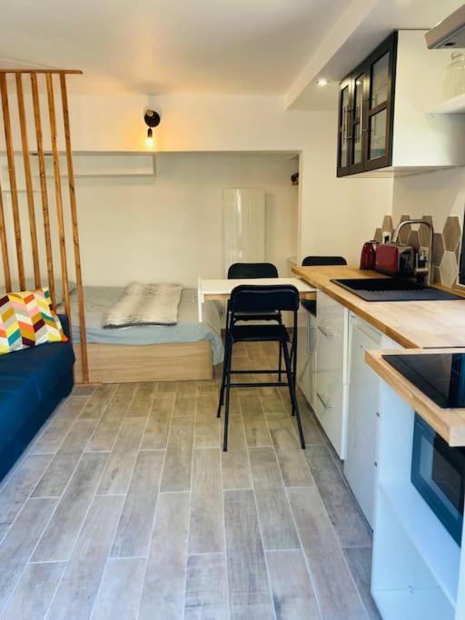 Appart'Hotel Au Pradet Le Pradet Exteriör bild
